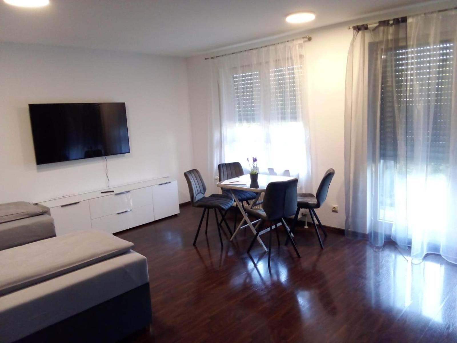 Apartment Metzingen City Zewnętrze zdjęcie