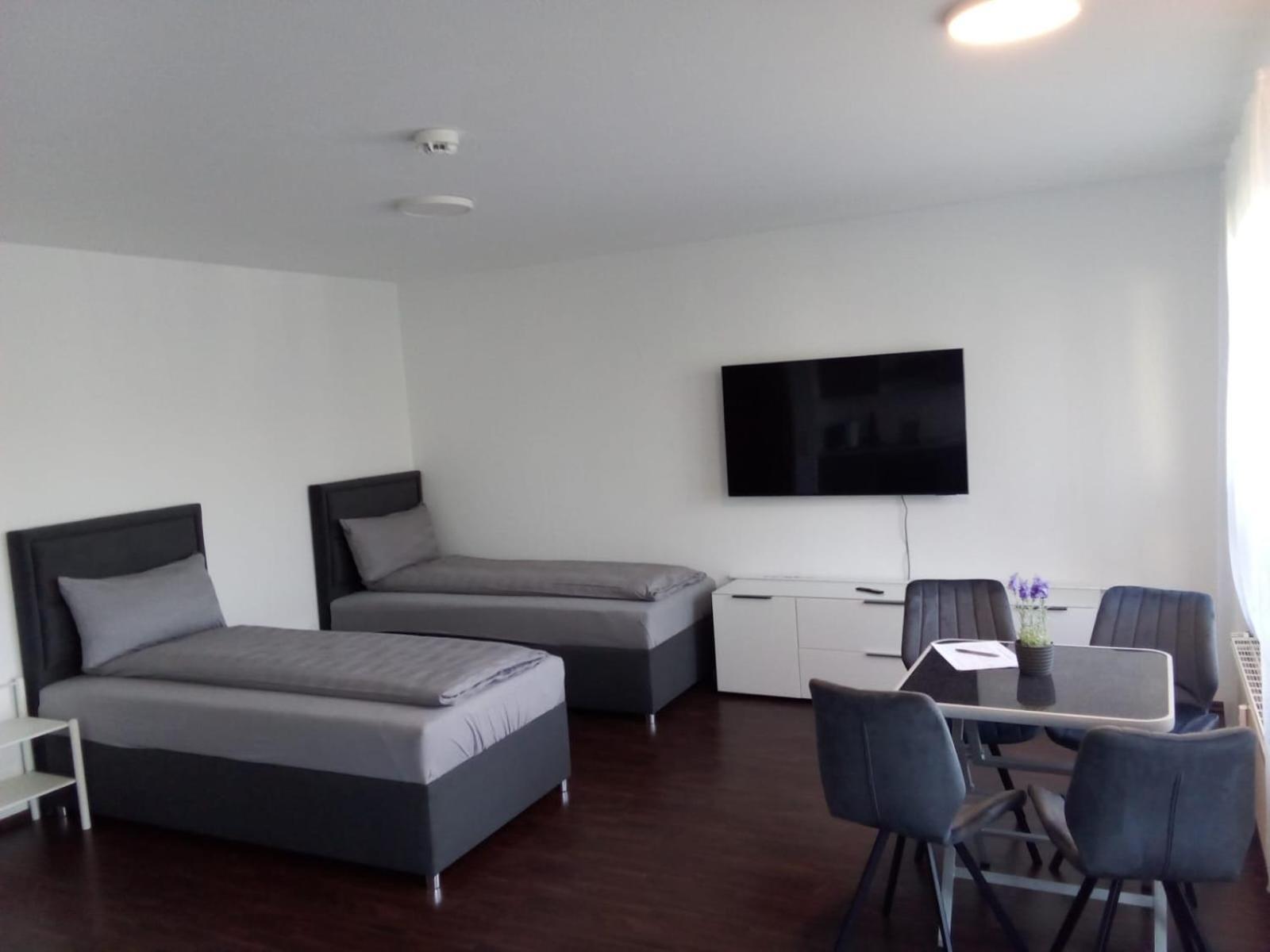 Apartment Metzingen City Zewnętrze zdjęcie
