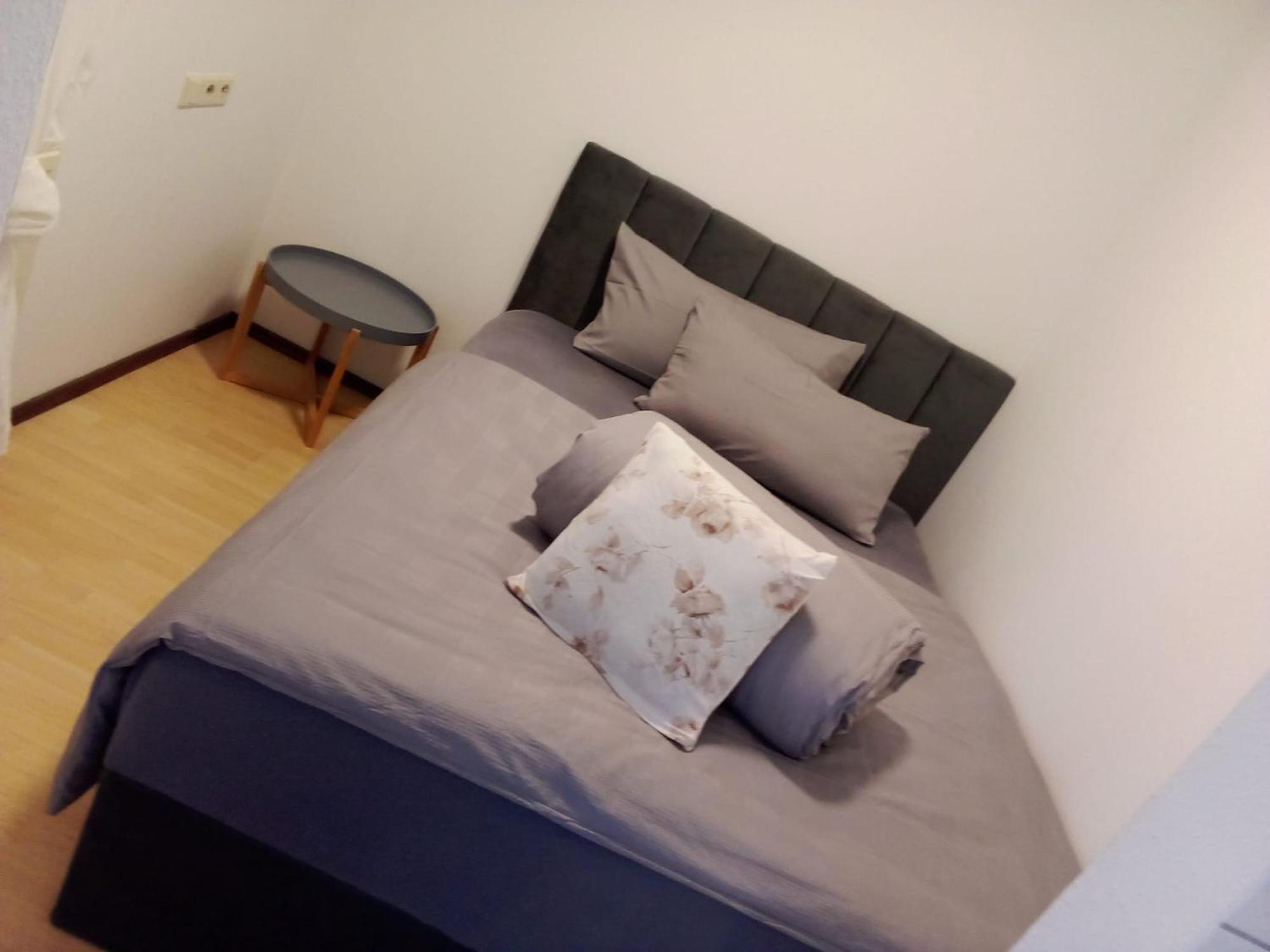 Apartment Metzingen City Zewnętrze zdjęcie