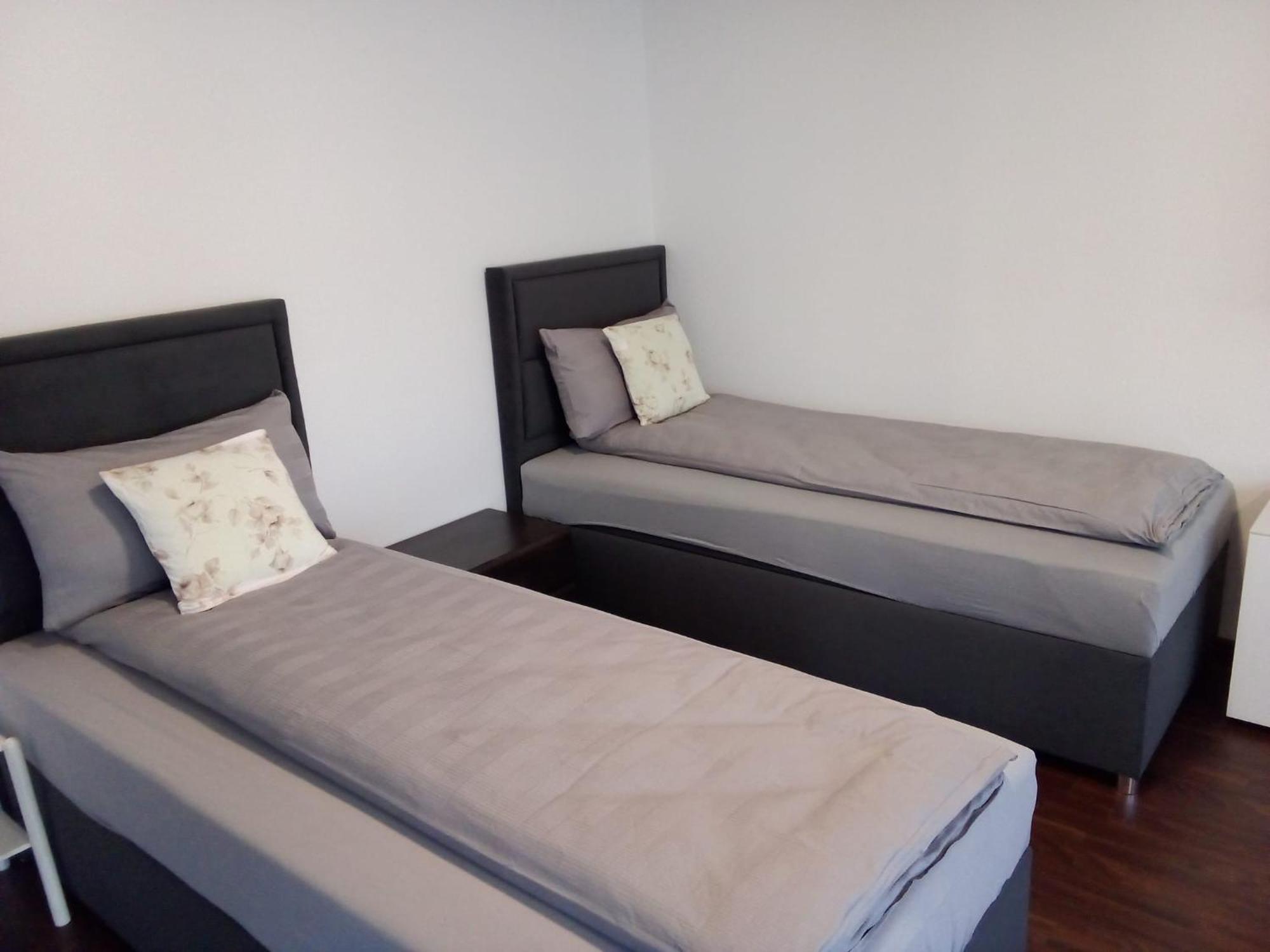 Apartment Metzingen City Zewnętrze zdjęcie