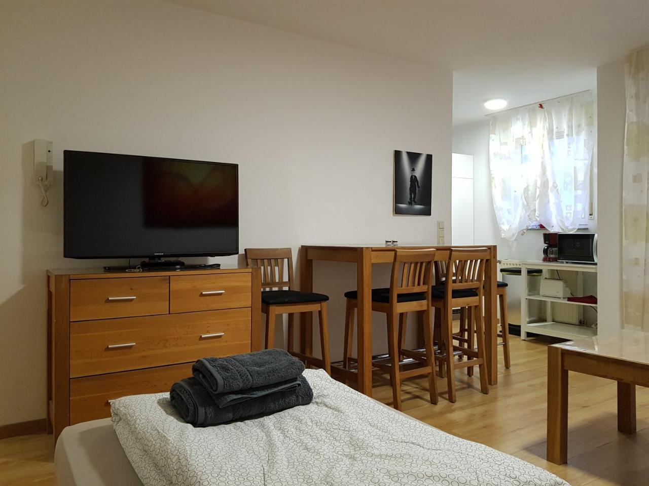 Apartment Metzingen City Zewnętrze zdjęcie